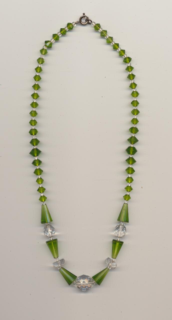 Necklace in Art Deco style made of Czech cut crystal glass beads, 1930's, length 17'' 43cm.